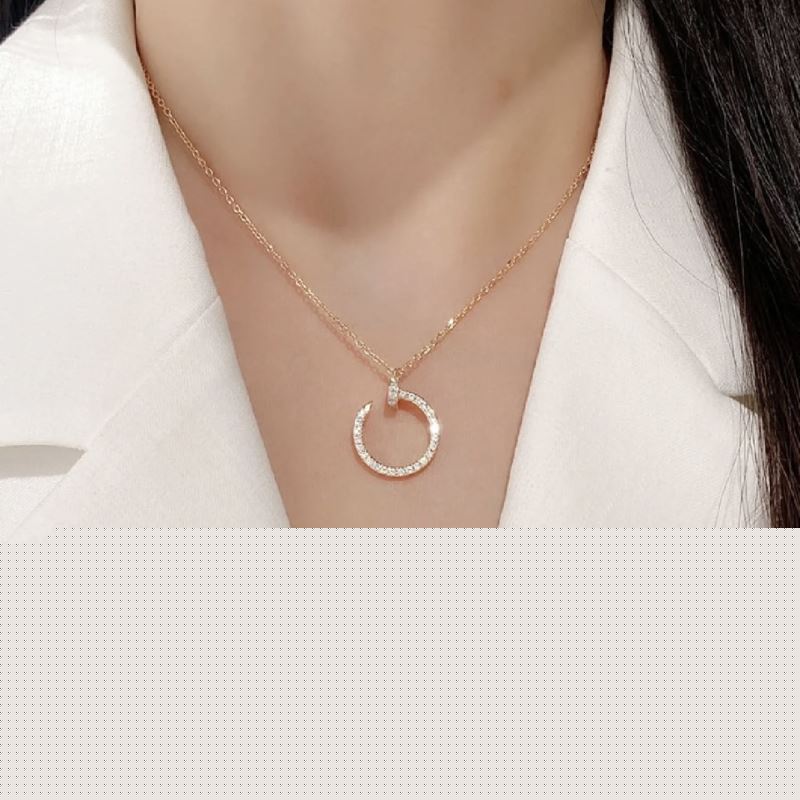 Ca*t*er necklaces